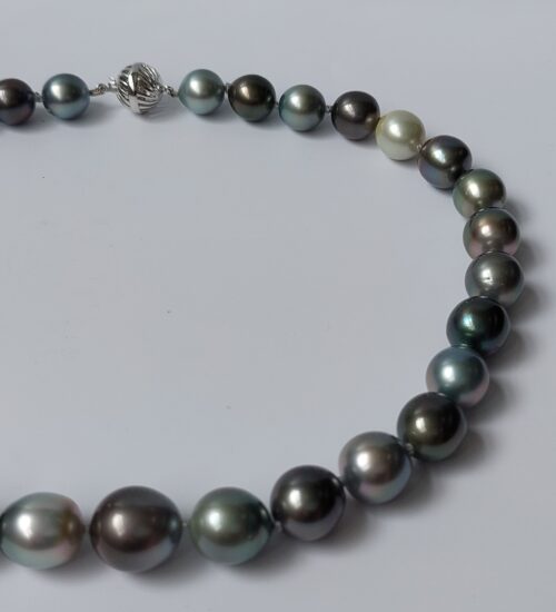 Tahitian Pearl Necklace