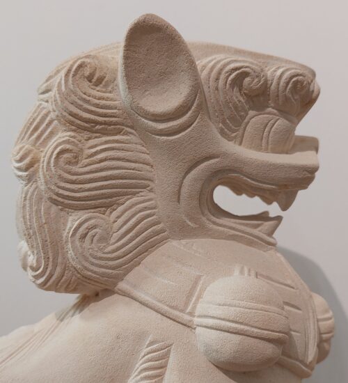 Shi-shi sculpture