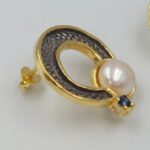 sapphire-pearl-gold-stud-earrings