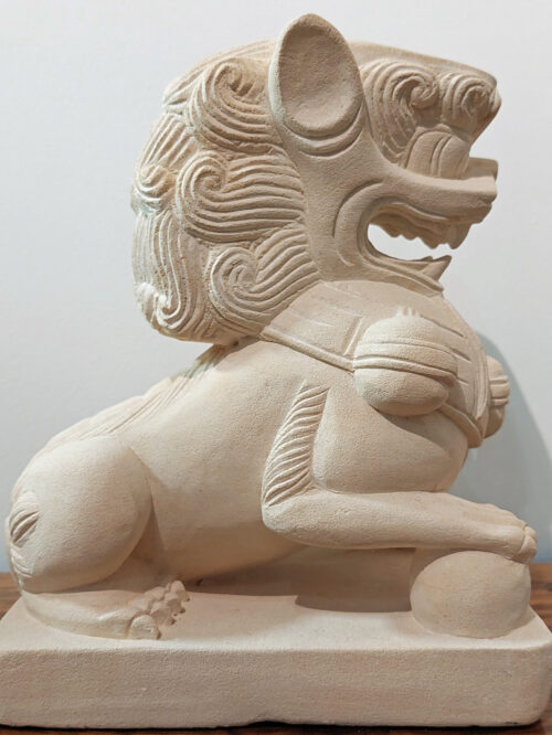 Shi-shi sculpture