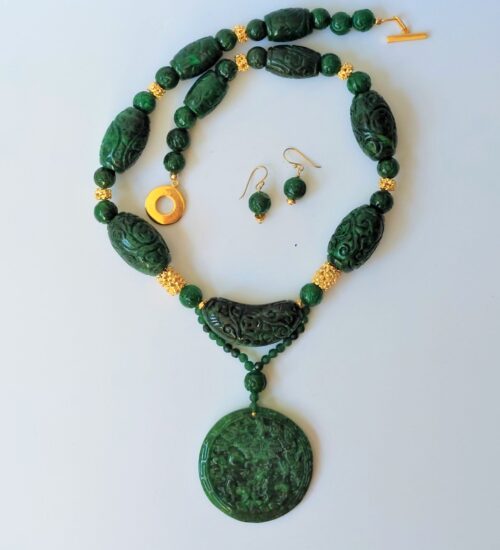 chinese carved jade necklace