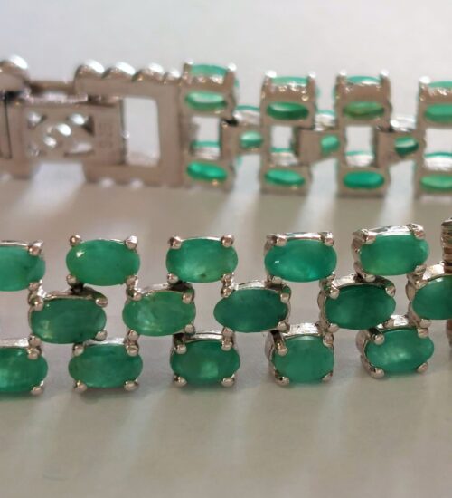 emerald-tennis-bracelet