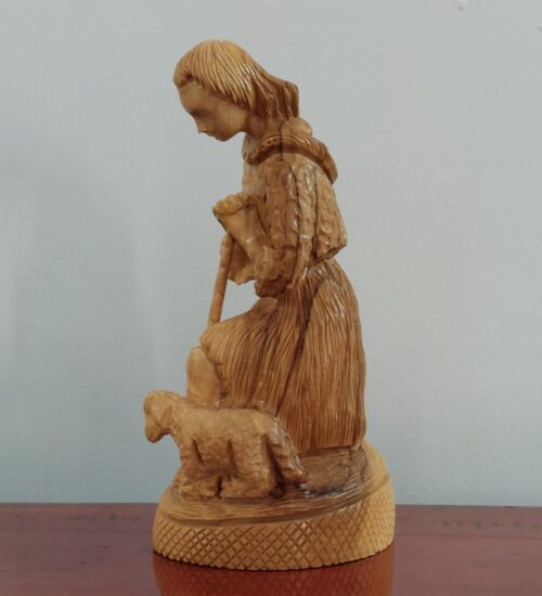 olivewood-nativity-carving