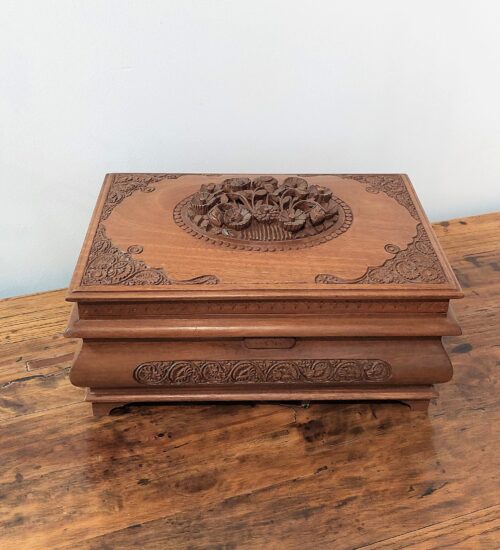 walnut-wood-carved-box