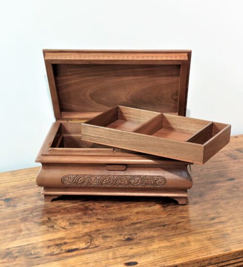 walnut-wood-jewellery-box