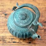 javanese-old-bronze-tea-pot