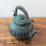 antique-bronze-tea-pot