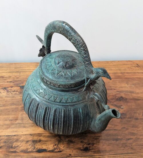 antique-bronze-tea-pot