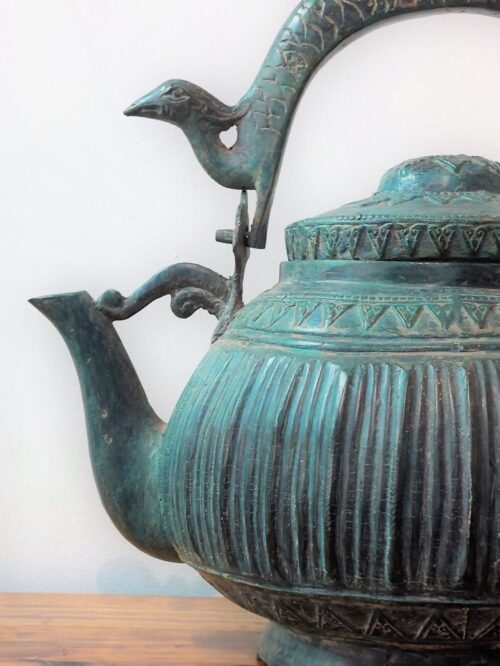 bronze-tea-pot