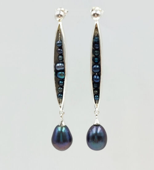 peapod-pearl-silver-earrings