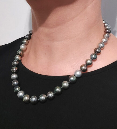 Tahitian-pearls-classic-necklace