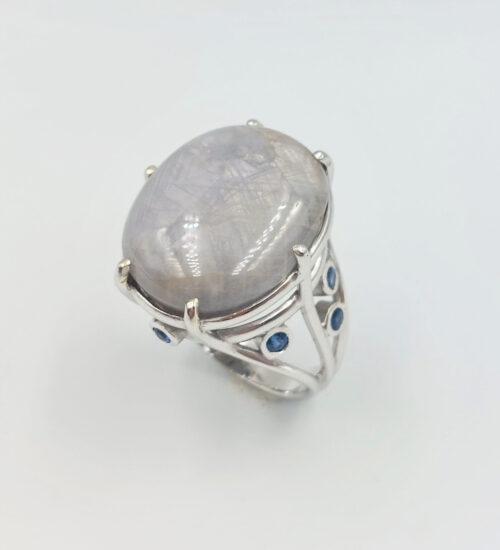 natural-grey-Burmese-sapphire-ring