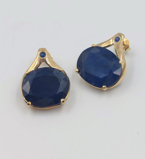 sapphire-pendant-earrings-set