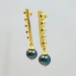 green-toumaline-pearl-earrings