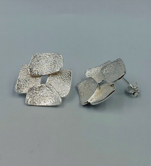 textured-silver-square-stud-earrings