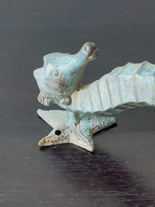 seahorses-bronze-door-handles