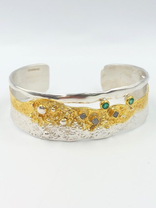 silver-gold-emerald-diamond-cuff