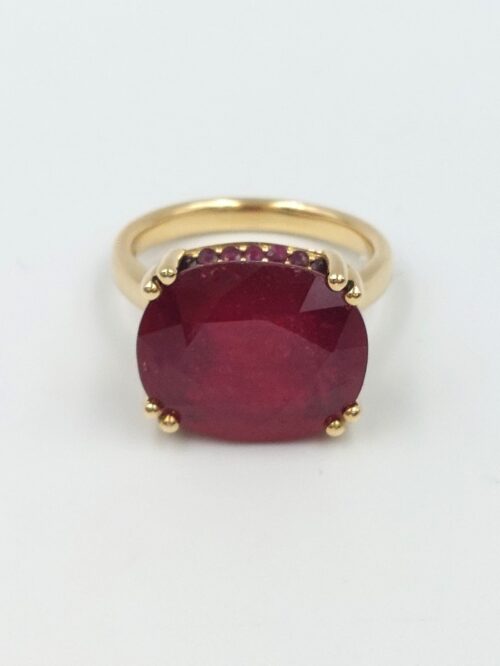 red-ruby-dress-ring-gold