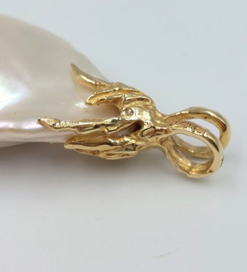 yellow-gold-large-pearl-necklace