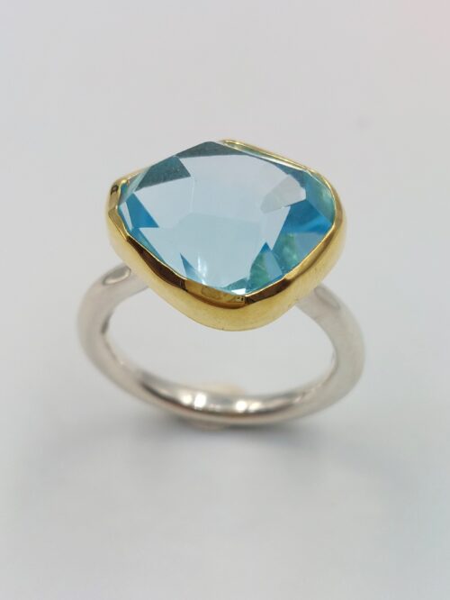 blue-aquamarine-gold-silver-ring