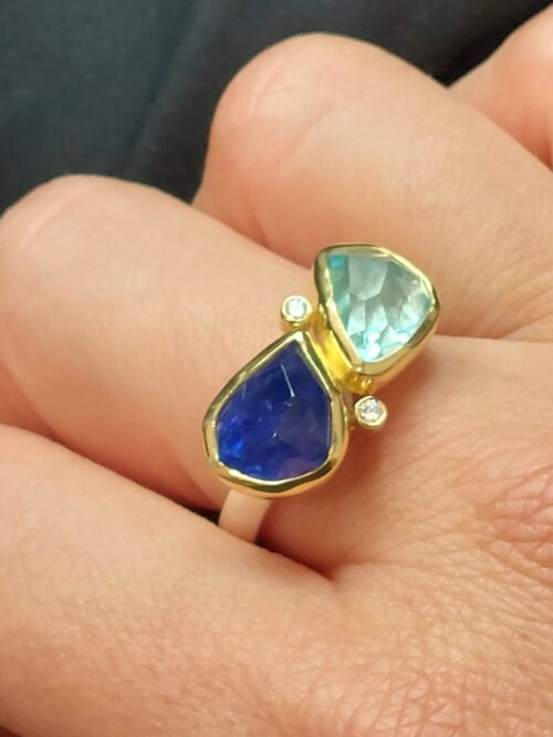 tanzanite-aquamarine-diamond-ring