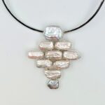 abstract-pendant-baroque-pearls