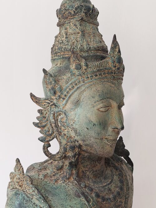 antique-style-bronze-sculpture