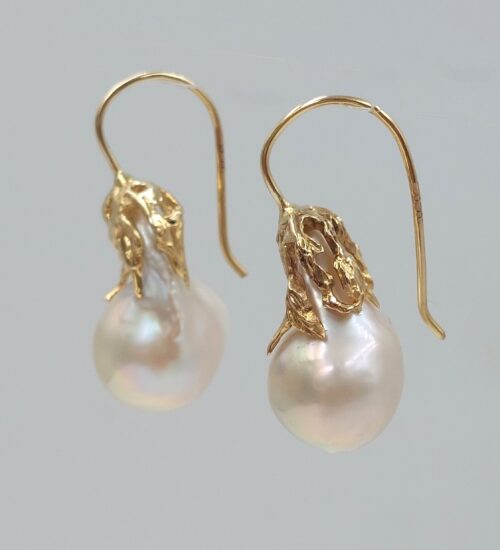 large-white-pearls-gold-earrings