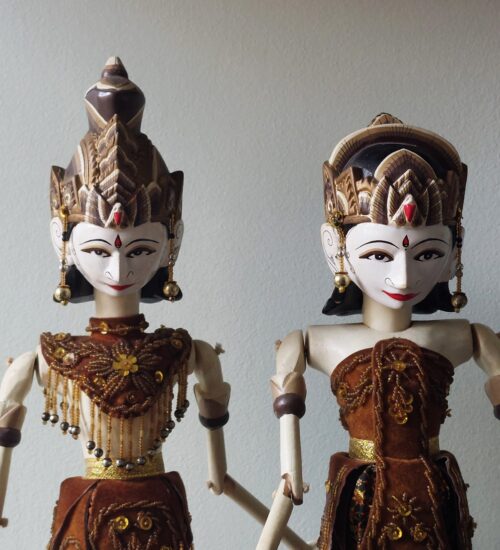 pair-puppets-male-female
