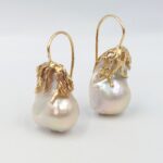solid-gold-large-pearls-earrings