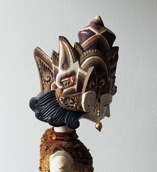 wayang-golek-indonesia-puppets